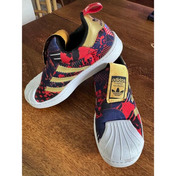 Adidas Superstar 360 Fit Foam / black red gold Chinese new years sneakers 10.5c - Picture 1 of 6